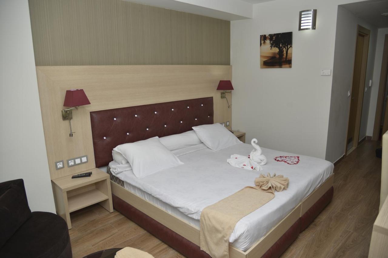 Hotel Amsterdam Rouiba Экстерьер фото